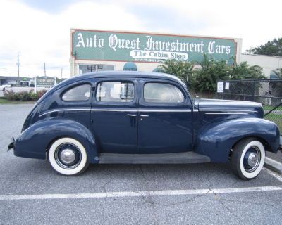 1939 Ford Deluxe 4 Door Sedan