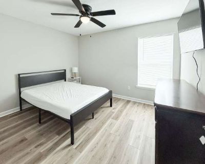 1 Bedroom 1BA 0 ft Furnished Apartment For Rent in St. Johns County, FL