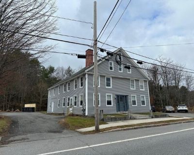 Central Sq Unit,troy, Flat For Rent