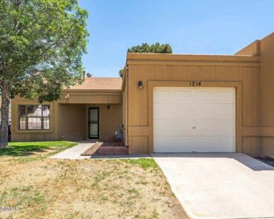 2 Bedroom 2BA 1038 ft Townhouse For Sale in LAS CRUCES, NM