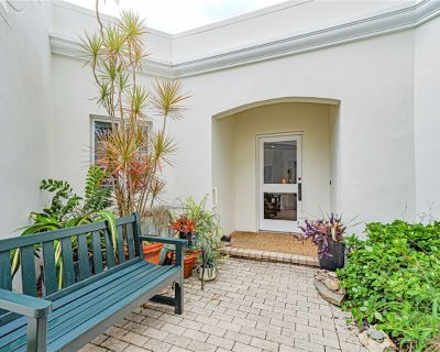 3 Bedroom 2BA 2207 ft Furnished House For Rent in Vero Beach, FL