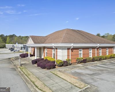 Commercial Property For Sale in Monroe, GA