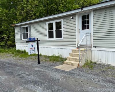 3 Bedroom 2BA 1568 ft Mobile Home For Sale in Williamstown, VT