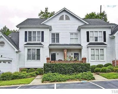 Unfurnished Room for Rent - Bright pad in Cary