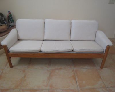 Free mid century modern sofa