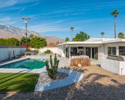 3 Bedroom 2BA 1779 ft Apartment For Rent in Palm Springs, CA