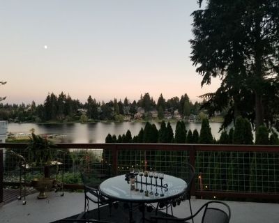 Looking for down to Earth, Mature Female Non Smoking Roommate, 420 friendly outside No Heavy drinkers but social is fine. Please Non "C" Jabbed only and I have a Healthy Immune system too. September 1st Move in Date Private Room for rent and your own attached 3/4 bath and it's the Entire Lower level of home to yourself! Private entrance possible if needed to Downstairs. Lake Front access with u...