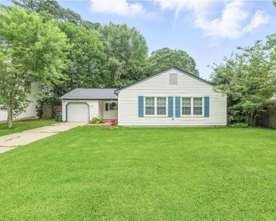 3 Bedroom 2BA 1239 ft Single Family House For Sale in Hampton, VA