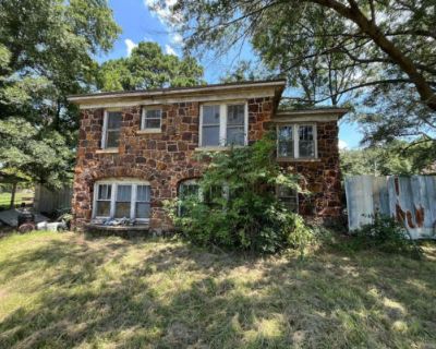 2 Bedroom 1BA 3347 ft Multi Family Home For Sale in ATLANTA, TX