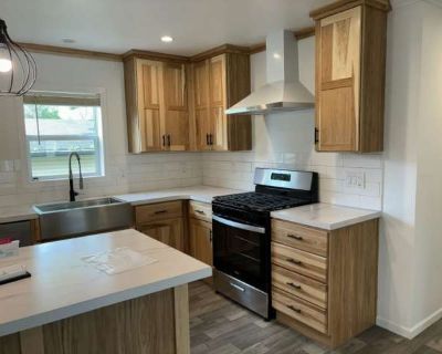 498 Cimarron. image_url. Dishwasher Dogs allowed Garage Stainless steel Walk in closets Pool Unit Amenities dishwasher microwave range refrigerator walk in closets stainless steel Property Amenities dogs allowed pet friendly clubhouse community garden dog park parking playground pool garage. 3 Bedroom. 2 Bathroom. 1356 ft