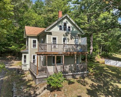 3 Bedroom 2BA 1910 ft Apartment For Rent in Wolfeboro, NH