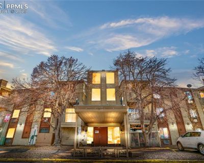 1 Bedroom 1BA 625 ft Condo For Sale in Denver, CO