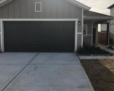 3 Bedroom 2BA 1197 ft Single Family Detached House For Rent in Hockley, TX