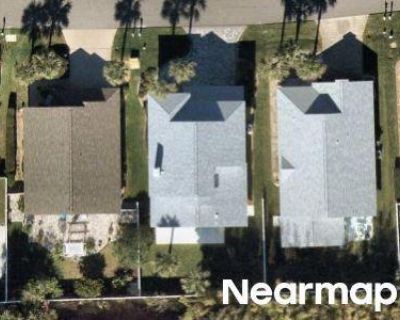 2.5 Bath Foreclosure Property in Palm Coast, FL 32137 - Medford Dr