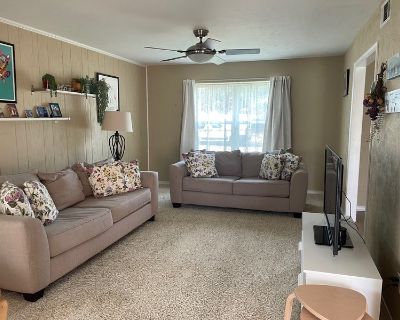 Furnished Room for Rent - Comfortably Co-Living in Farmers Branch