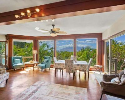 2 Bedroom 1BA 1286 ft Furnished Apartment For Rent in Wailea, HI