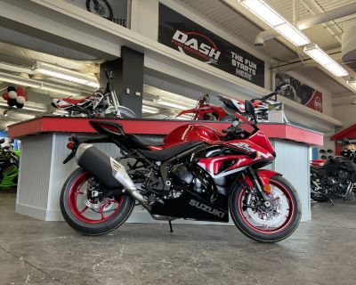 2025 Suzuki GSX-R 1000