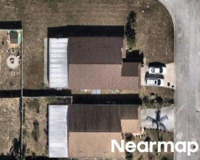 4 Bed 2 Bath Preforeclosure Property in Davenport, FL 33897 - Briarton Dr