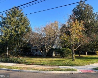 3 Bedroom 1BA House For Sale in Hamilton, NJ