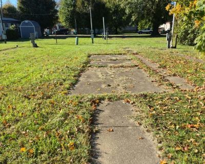 1 Bedroom 1BA 840 ft Mobile Home For Rent in Louisville, KY