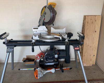 DeWalt DW705 12 inch compound miter saw with stand