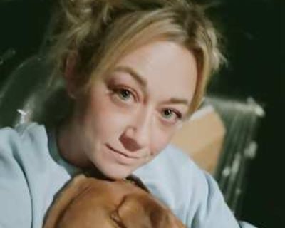 Student * Has a dog * Interested in teaming-up. Budget: $900 per month. Ready to move: now. Seeking a 12 months stay. Looking for myself. I m a full time student at CCC and I work full time as well. I have a 35 pound dog named Crouton. He is a dashund mix. I keep to myself and I don t go out and party. Very laid back person.