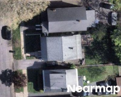 3 Bed 1.0 Bath Bankruptcy Property in Syracuse, NY 13203 - Oak St