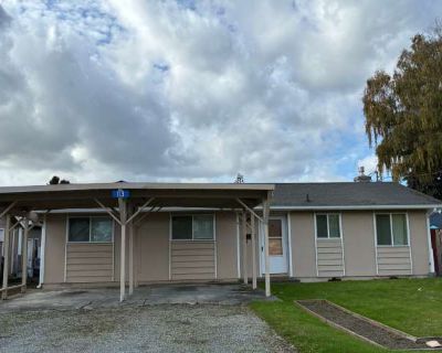 113 Cleveland St. image_url. Dogs allowed Carport Fireplace Range Oven Refrigerator Unit Amenities fireplace oven range refrigerator Property Amenities carport parking dogs allowed. Pets allowed. 3 Bedroom. 1 Bathroom. 1050 ft