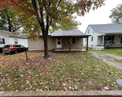 1 Bedroom 1BA 864 ft Single Family Home For Sale in BELLEVILLE, IL