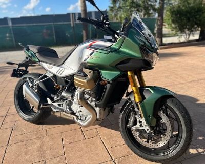 2023 Moto Guzzi V100 Mandello S Touring Daytona Beach, FL