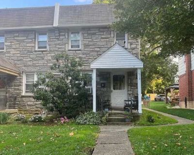 3 Bedroom 1.5BA 1408 ft Apartment For Rent in Chester, PA