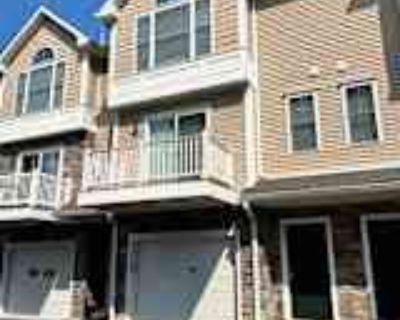 2 Bedroom 2BA 2100 ft² Pet-Friendly Apartment For Rent in Stamford, CT 85 Camp Ave