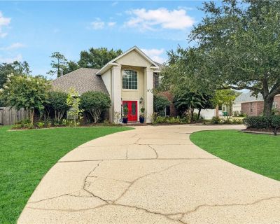 4 Bedroom 4BA 3190 ft Single Family House For Sale in Slidell, LA
