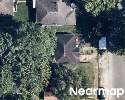3 Bed 2 Bath Preforeclosure Property in Greenfield, IN 46140 - Pratt St