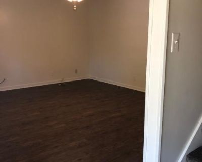 2 Bedroom 1.5BA 1025 ft Apartment For Rent in Flowery Branch, GA