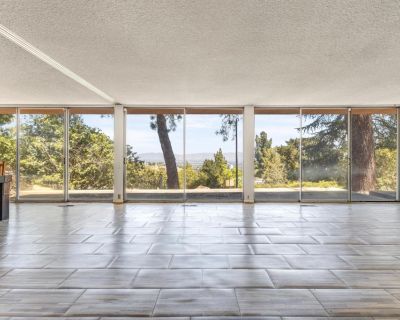 16274 Dorilee Lane. Property for Rent in Encino, CA for $6,250 with 5 bedrooms and 4 full baths. This 3,033 square foot property was built in 1964 on a lot size of 0.4916.. Welcome to Dorilee, a private cul-de-sac in Encino just minutes from the West Side. This private, single-story, mid-century modern sits above the neighbors properties with unobstructed 270 degree views of the Valley. There i...