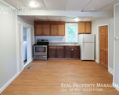 2 Bedroom 1BA 950 ft Pet-Friendly Single-family home For Rent in Somersworth, NH