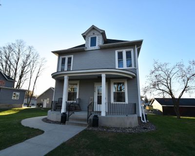 2 Bedroom 1BA 960 ft Single Family House For Sale in Wanamingo, MN