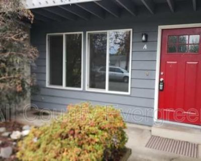 2 Bedroom 1BA 700 ft Apartment For Rent in Sumner, WA