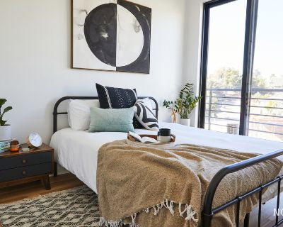 3 Beds/3 Baths Townhouse