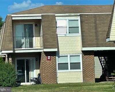 1 Bedroom 1BA 774 ft Condo For Sale in Florence, NJ