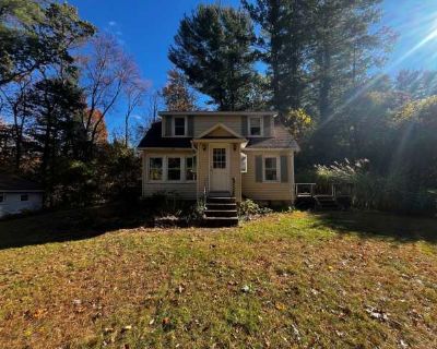 2 Bedroom 1.5BA 1028 ft Pet-Friendly Apartment For Rent in Tolland County, CT