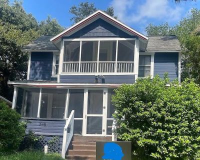 Year Built 1935 Bedroom 1BA 400 ft Apartment For Rent in Orange City, FL