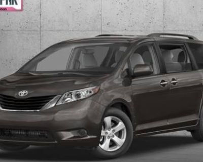 2017 Toyota Sienna LE