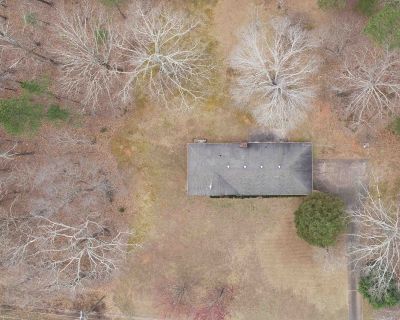 1 Bedroom Vacant Lot For Sale in Flowery Branch, GA