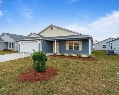 3 Bedroom 2BA 1635 ft Single Family Home For Sale in THE VILLAGES, FL