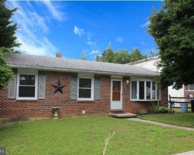 3 Bedroom 1BA 1000 ft Single Family House For Sale in Upper Chichester, PA