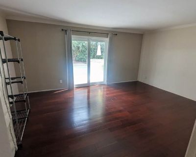 Available on: now. Furnished. Parking available * Internet included * LGBTQ+ friendly * Students welcome * 40+ years welcome. Amenities included: Access to our big backyard that has a pool, BBQ area and outdoor sitting. Shared kitchen and living room. 1 person per room. Wifi included. Location is top notch: 1 block away from grocery stores. Within 3 miles of the 10, 60 and 605 freeways. A 20 mi...