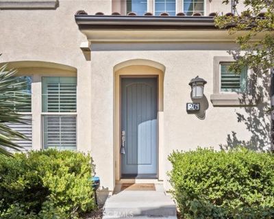 2 Bedroom 3BA 1655 ft Townhouse For Sale in LAKE FOREST, CA