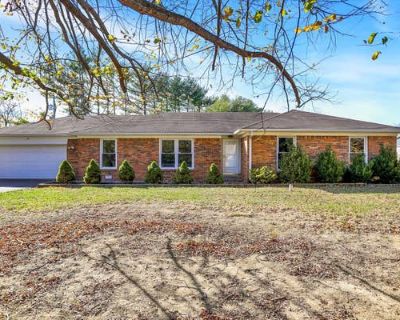 3 Bedroom 2BA 1631 ft Single Family Home For Sale in AVON, IN